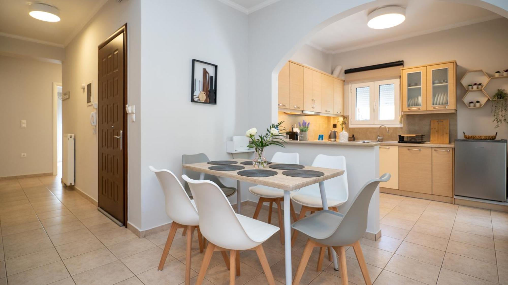 I & G Family Apartment كالامباكا المظهر الخارجي الصورة