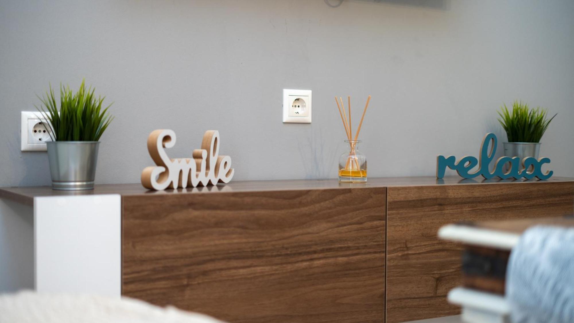 I & G Family Apartment كالامباكا المظهر الخارجي الصورة